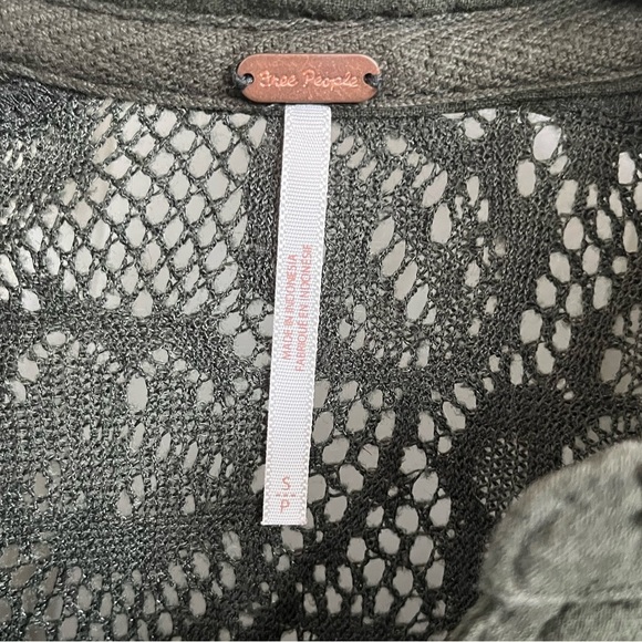 Free People Lace Henley In Green Size Small - Picture 4 of 7